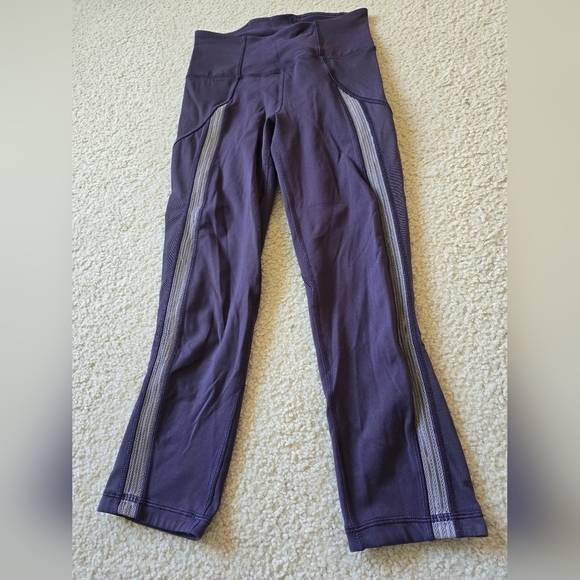 Lululemon Power Lines Cropped *21" Cyber / Dark Chrome Size 4 - Picture 4 of 9